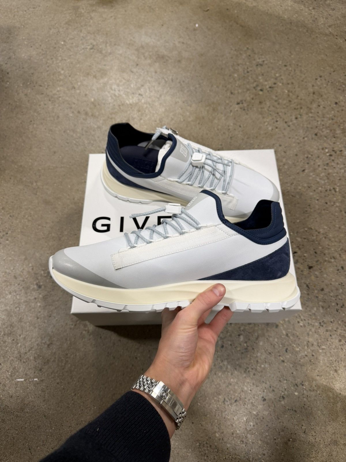 Givenchy Givenchy Spectre Runner Sneaker NEW 900$ Size US 8 / EU 41 - 4 Thumbnail