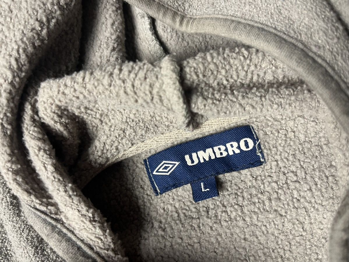 Umbro Vintage Umbro Fleece Hoodie Fit For Fun size Large Size US L / EU 52-54 / 3 - 4 Thumbnail