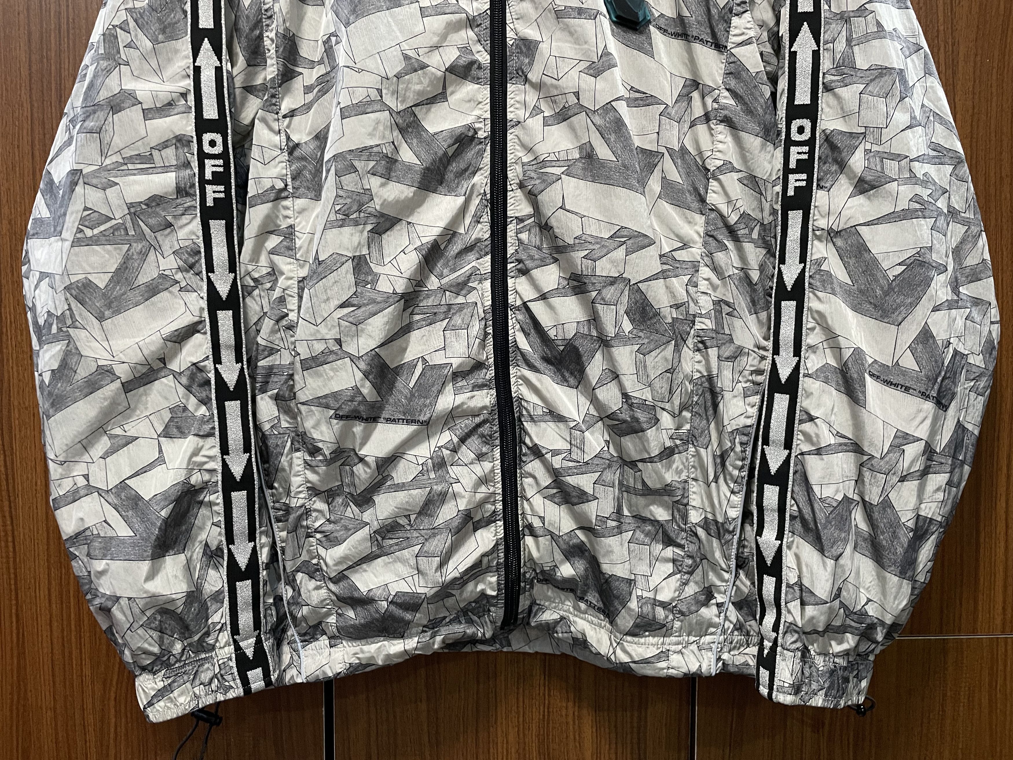 Designer × Off-White OFF-WHITE Arrows Pattern Track Jacket Size US M / EU 48-50 / 2 - 3 Thumbnail