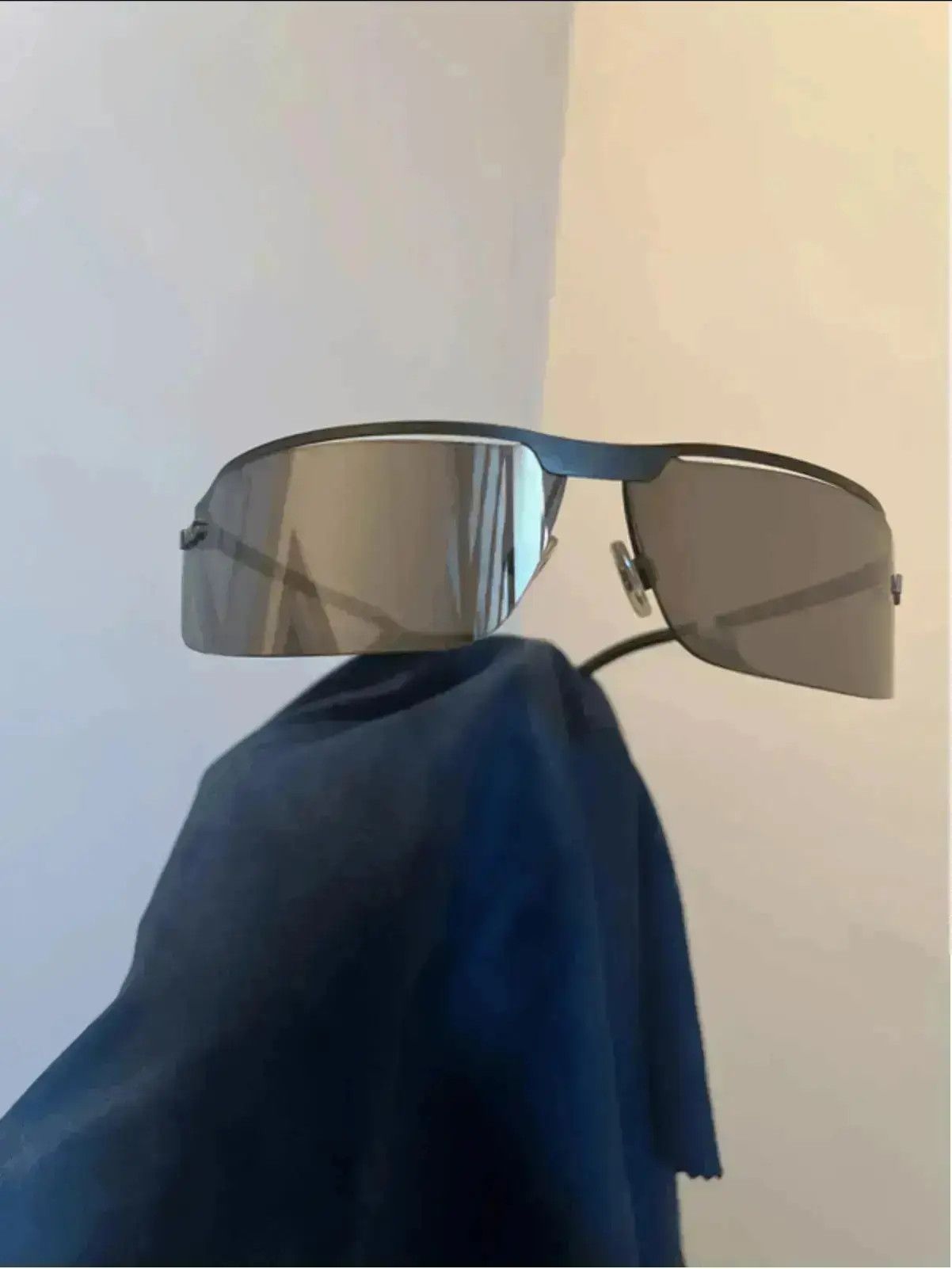 Dolce & Gabbana × Vintage DOLCE GABBANA Sunglasses Wrap Shield Rimless Metal Frame Size ONE SIZE - 2 Thumbnail