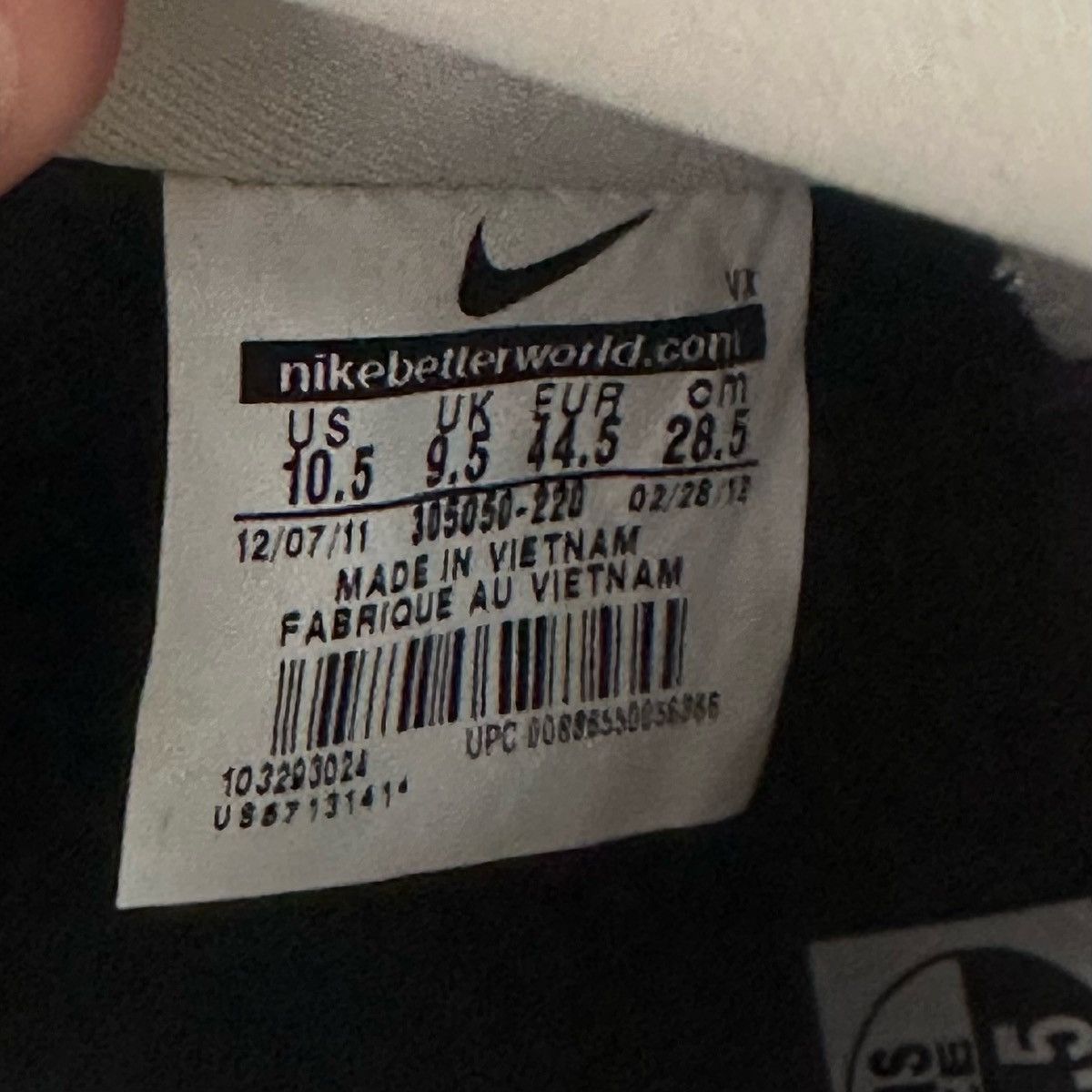 Nike Size 10.5 - Nike SB Dunk High Pro 'Budweiser' 305050-220 Size US 10.5 / EU 43-44 - 6 Thumbnail
