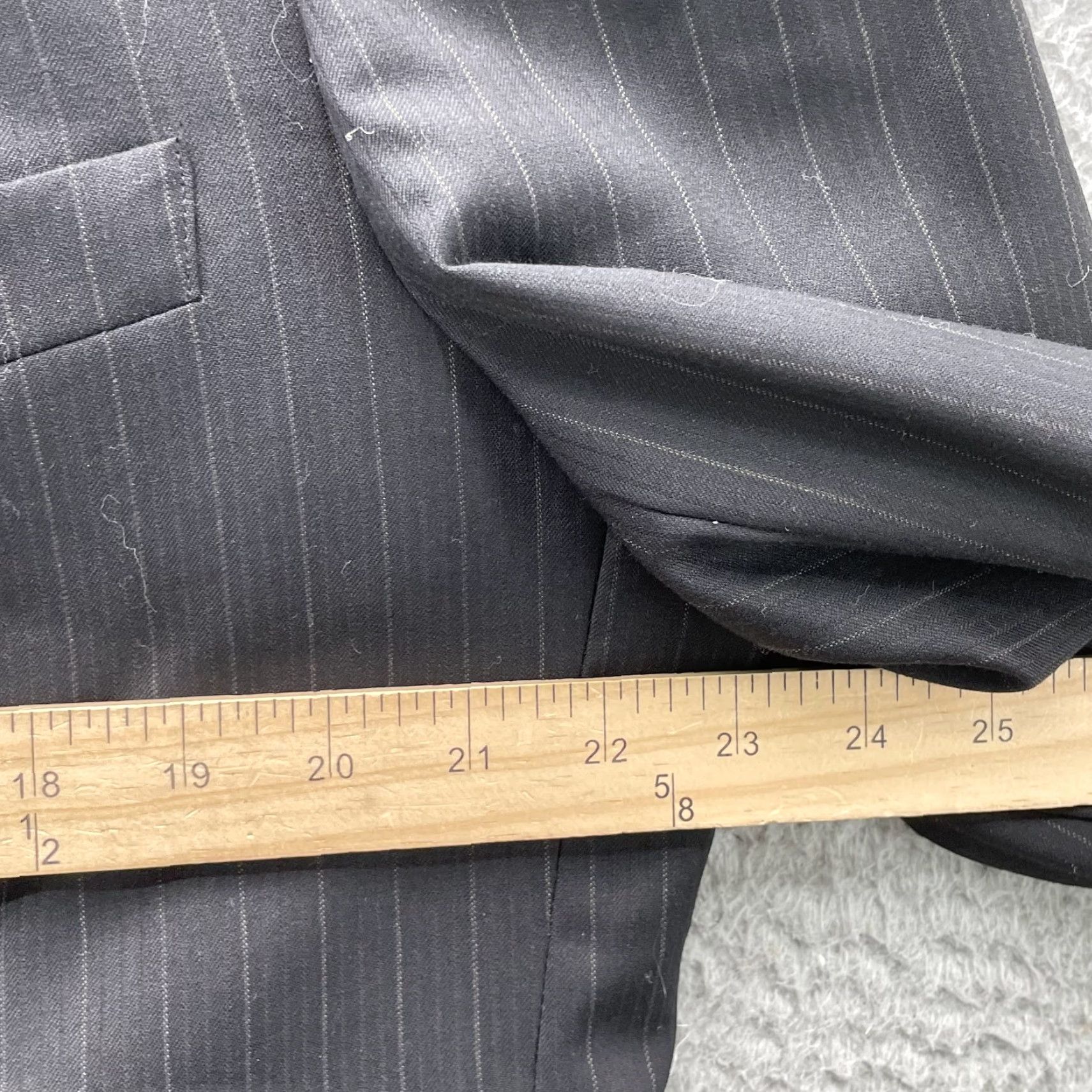 Vintage VINTAGE Andrew Fezza 100% Worsted Wool Blazer Men 44R Blue Pinstripe Business 90s Size 44R - 4 Thumbnail