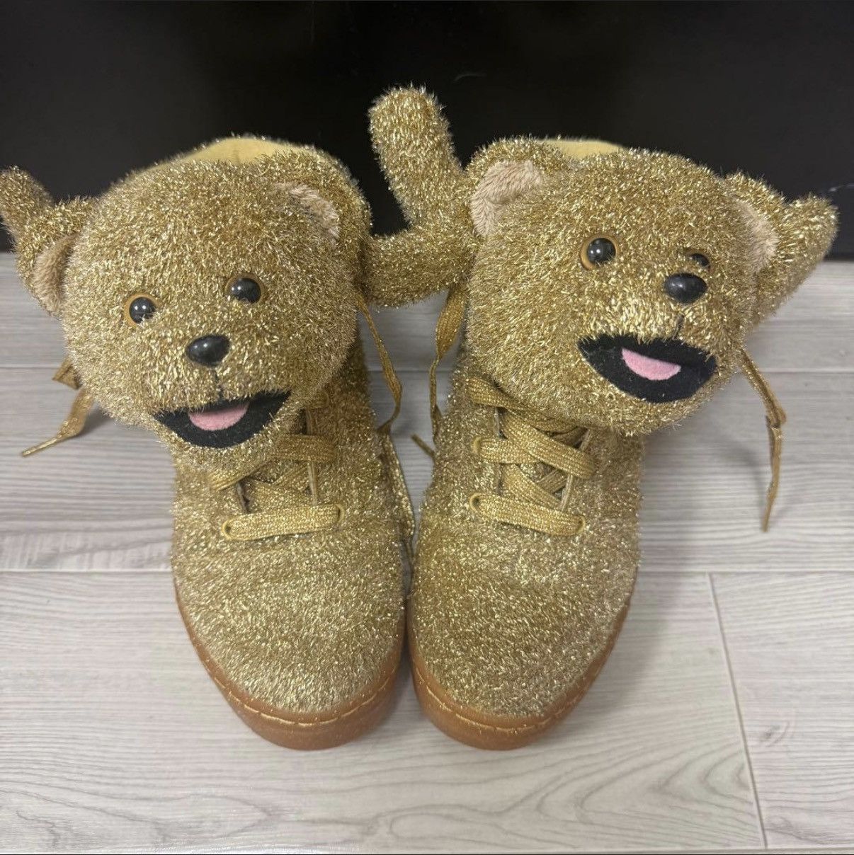 Adidas × Jeremy Scott Jeremy Scott x Adidas Teddy Bear OG Pink
