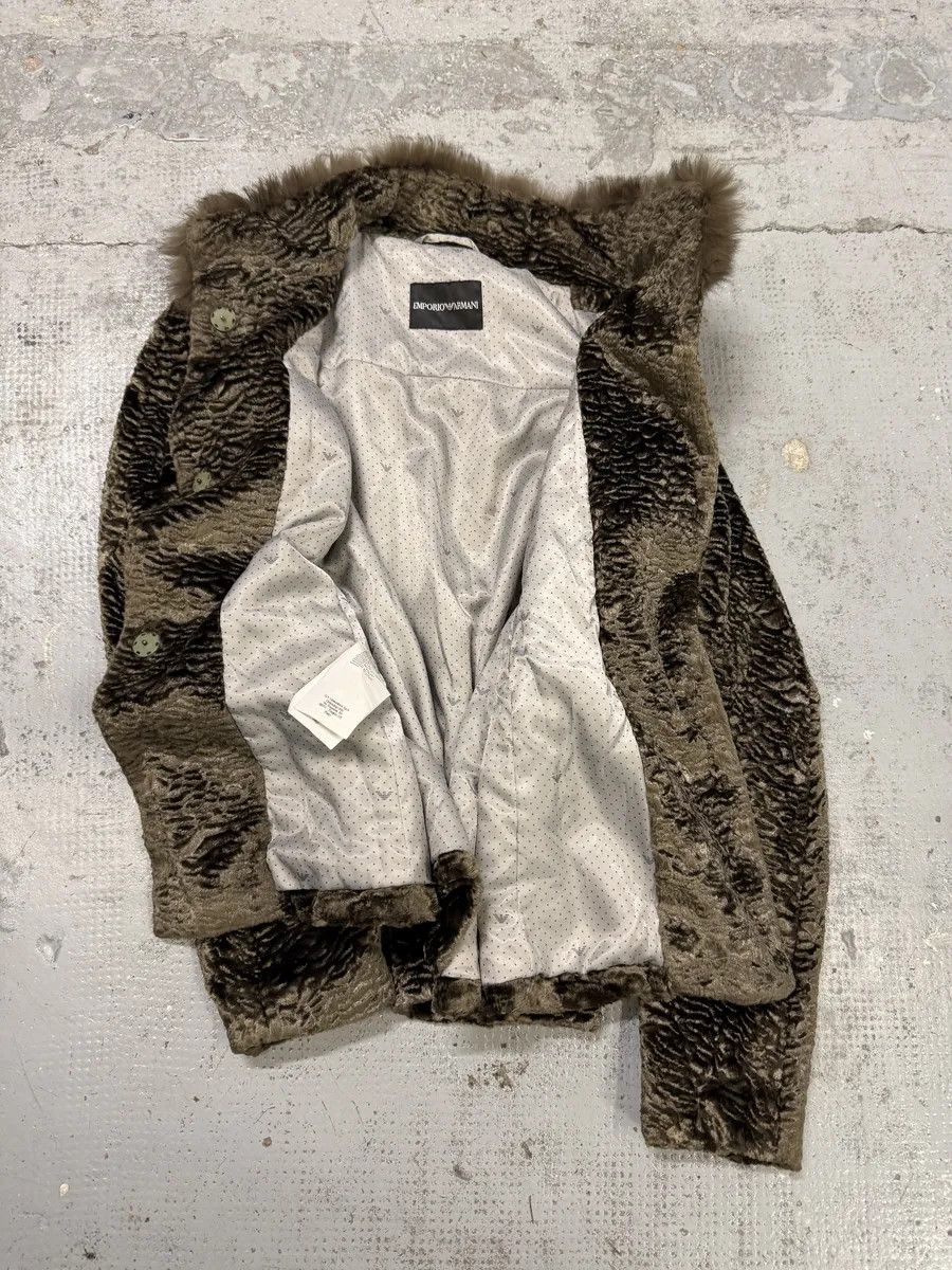 Emporio Armani AW2012 Emporio Armani Beige Fur Collar Jacket Size S / US 4 / IT 40 - 5 Thumbnail