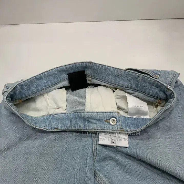 Givenchy Givenchy SS23 Light Washed Wide-Leg Jeans. Size US 30 / EU 46 - 4 Thumbnail