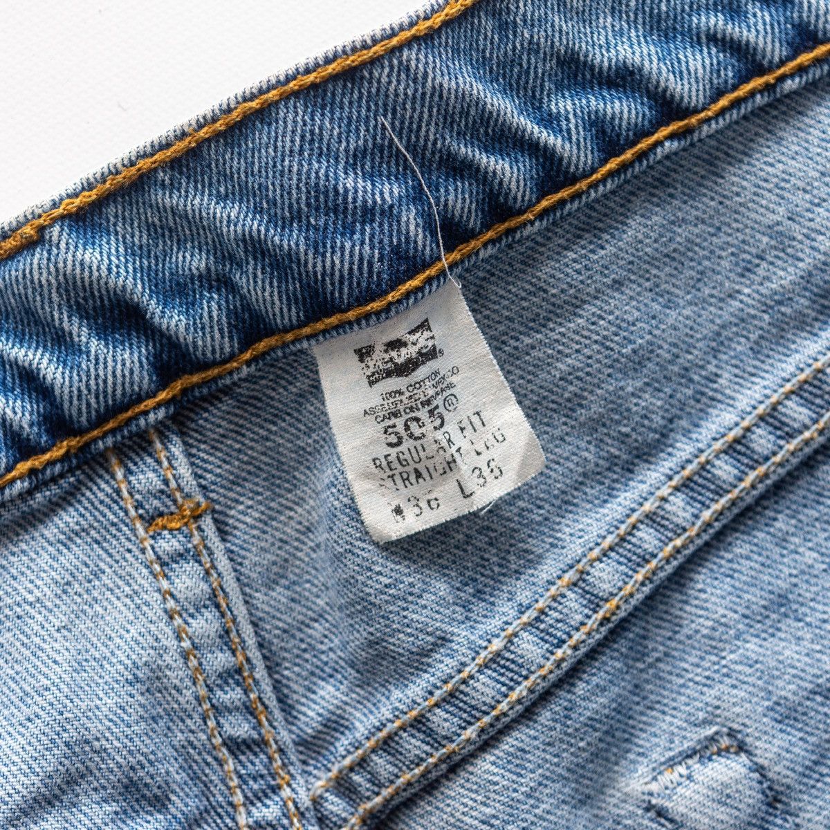 Levi's × Vintage Vintage Levi's 505 Regular Fit Straight Leg Blue Denim Jeans Size US 36 / EU 52 - 3 Thumbnail