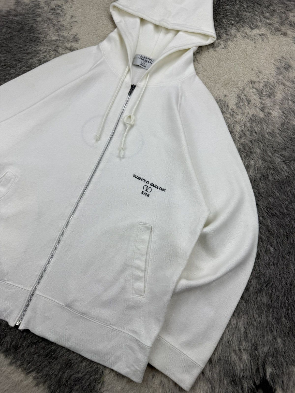 Valentino VALENTINO GARAVANI Embroidery Logo Zip Up Mens Hoodie Size US M / EU 48-50 / 2 - 3 Thumbnail