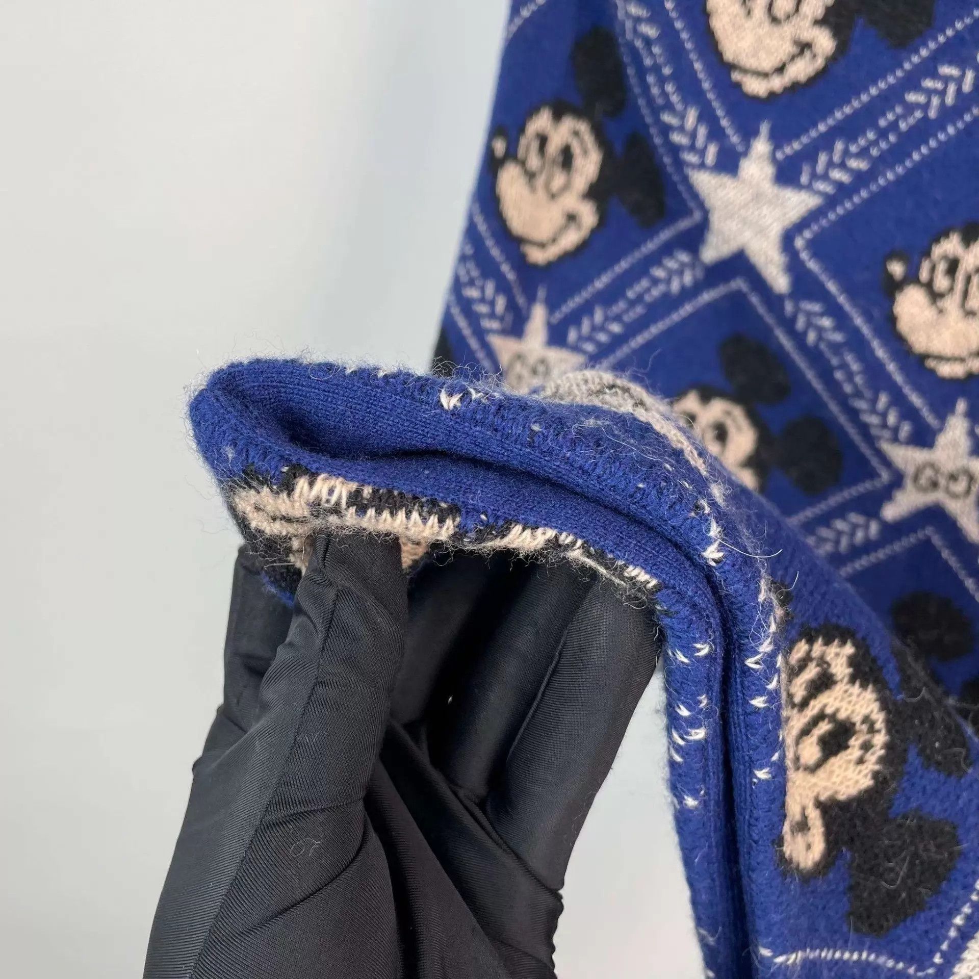 Gucci Gucci X Disney Blue Wool Skirt Size 27" / US 4 / IT 40 - 7 Thumbnail