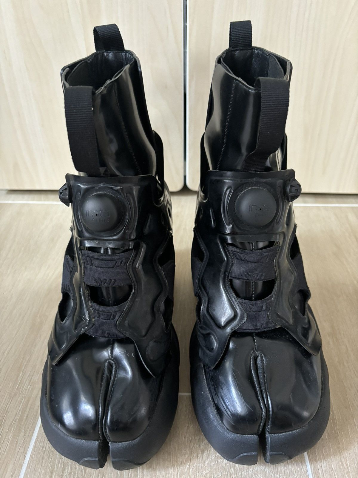Maison Margiela × Reebok [RARE] Maison Margiela x Reebok Instapump Fury Tabi (Black) Size US 6 / IT 36 - 15 Thumbnail