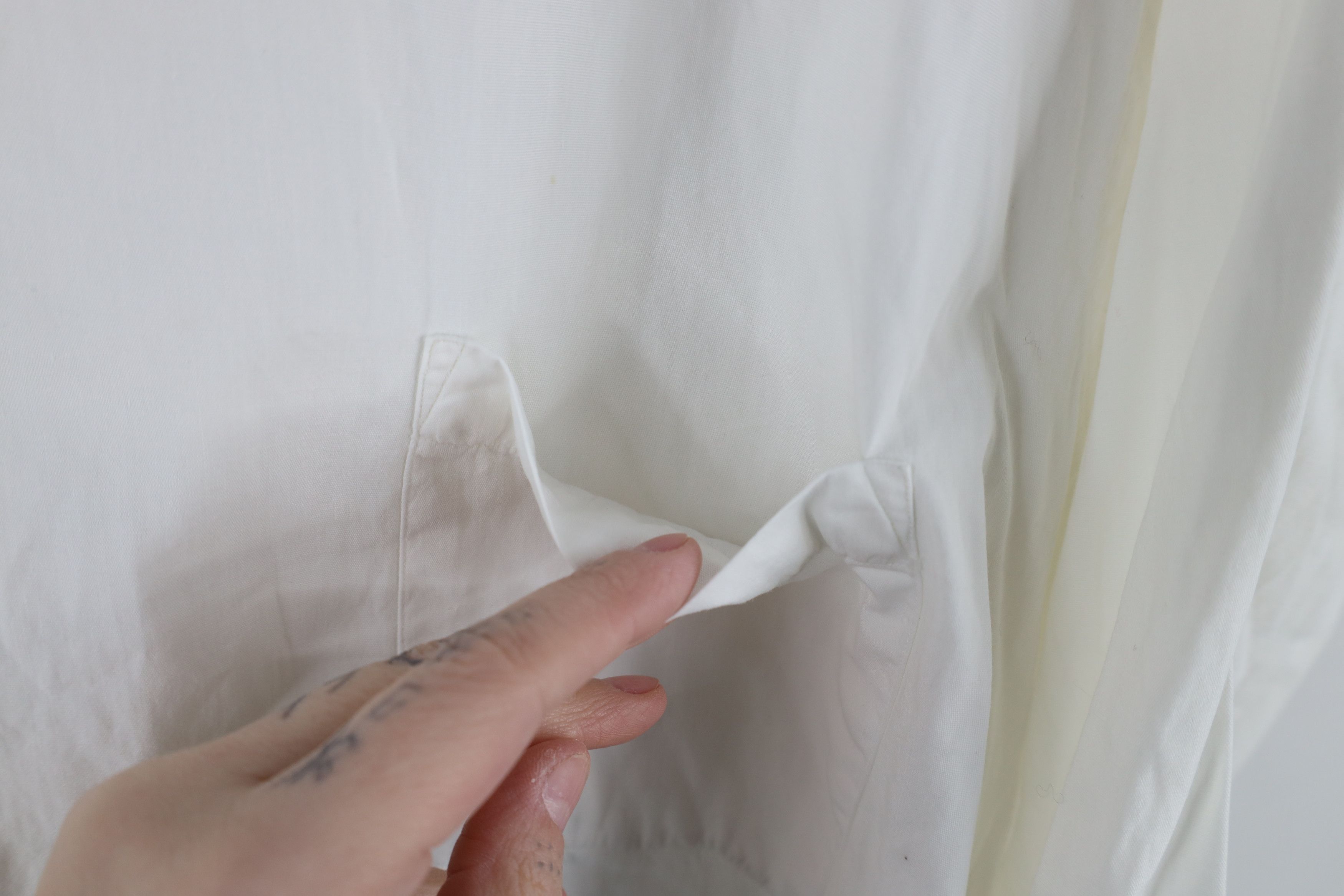Vintage Vintage 50s 60s Streetwear Collared Button Shirt White USA Size US M / EU 48-50 / 2 - 7 Thumbnail