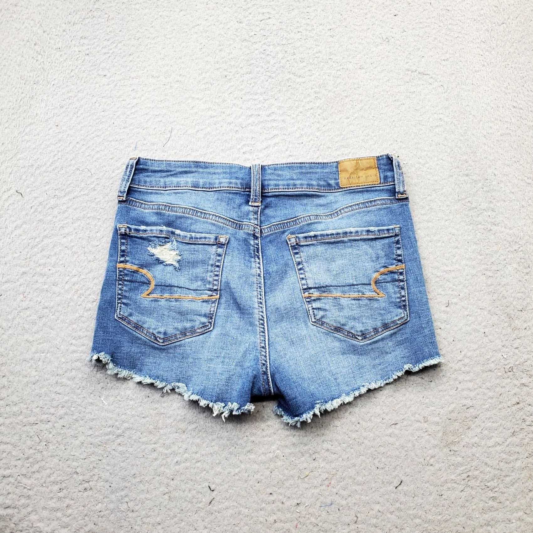 American Eagle Outfitters American Eagle Shorts Women's 2 Blue Stretch Distressed Frayed Hem 4-Button Fly Size 26" / US 2 / IT 38 - 2 Thumbnail