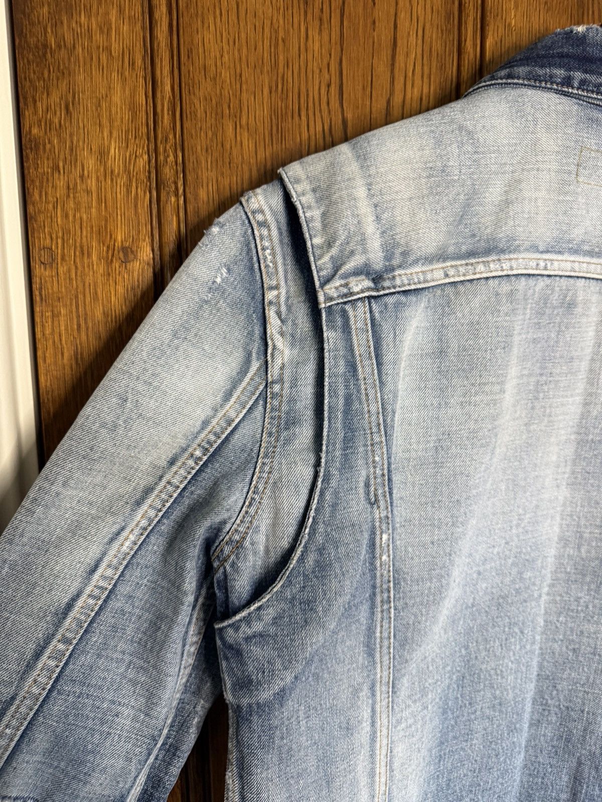 Saint Laurent Paris SS22 Saint Laurent zip distressed denim trucker jacket 50 Size US M / EU 48-50 / 2 - 20 Thumbnail