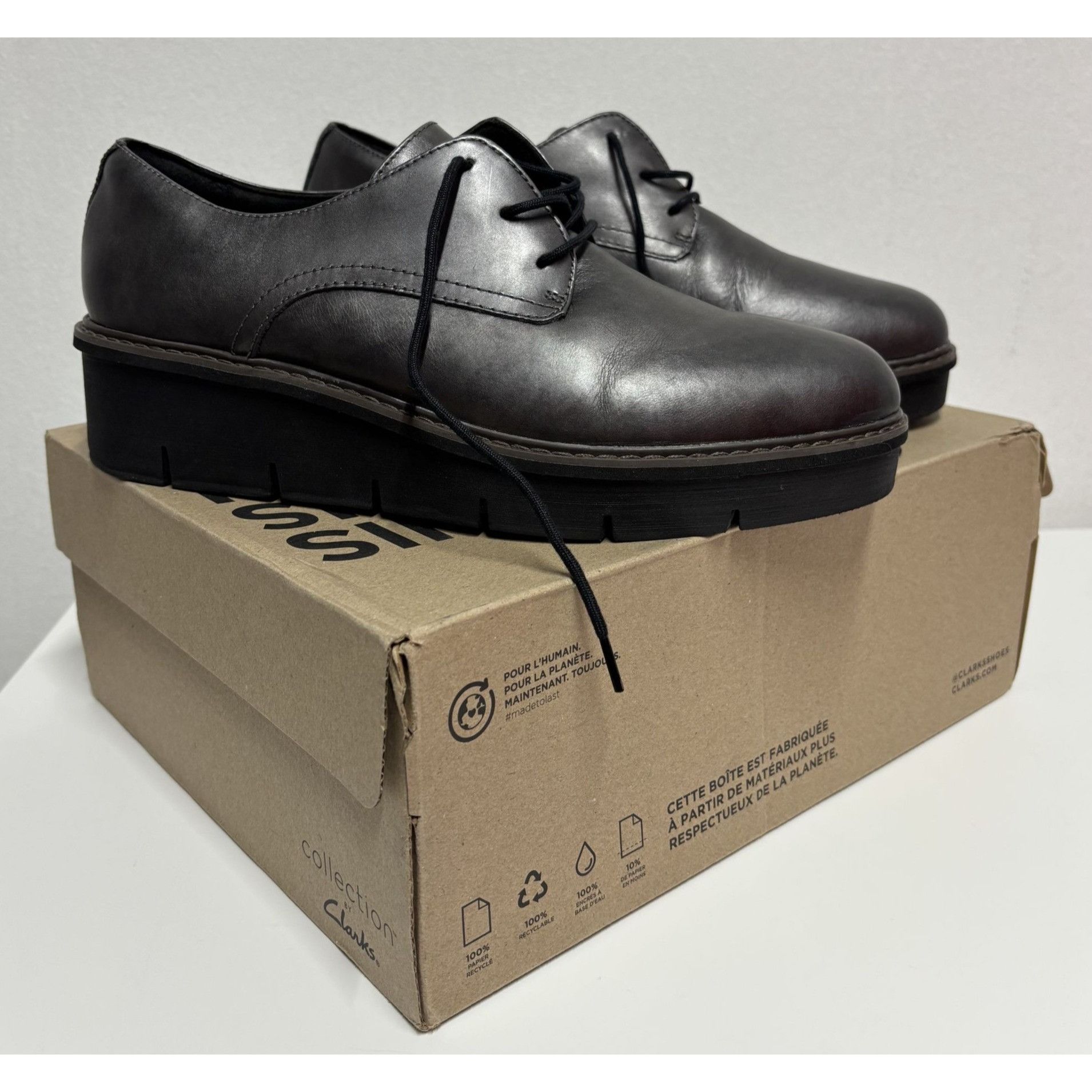 Clarks CLARKS / Airabell / Womens / Tye Oxford / Gunmetal / Leather Size US 12 / IT 42 - 9 Thumbnail