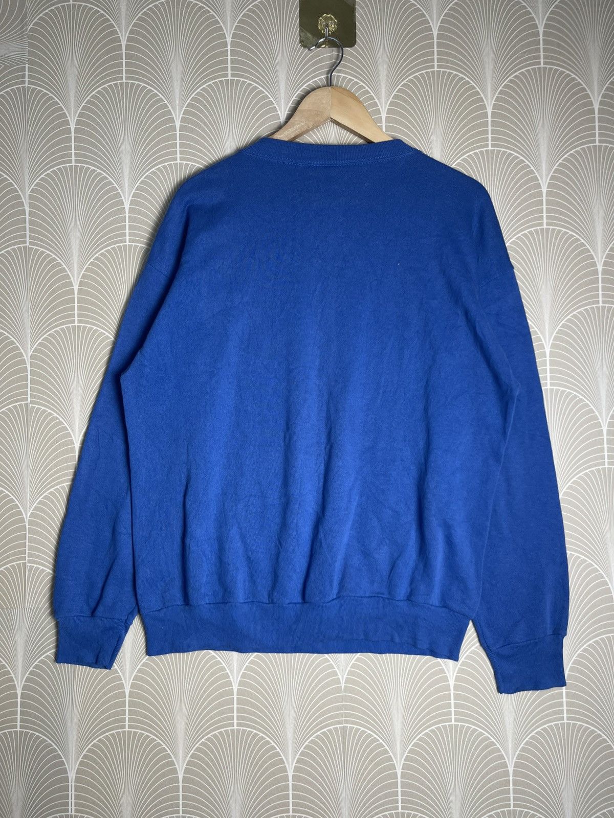 Disney × Mickey Mouse × Velva Sheen VINTAGE 80s MICKEY CALIFORNIA CREWNECK Size US L / EU 52-54 / 3 - 2 Thumbnail