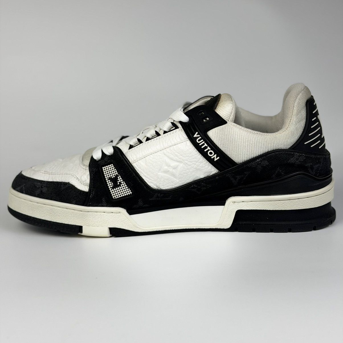 Louis Vuitton Louis Vuitton LV Trainer Black Denim Monogram Size US 9.5 / EU 42-43 - 12 Thumbnail