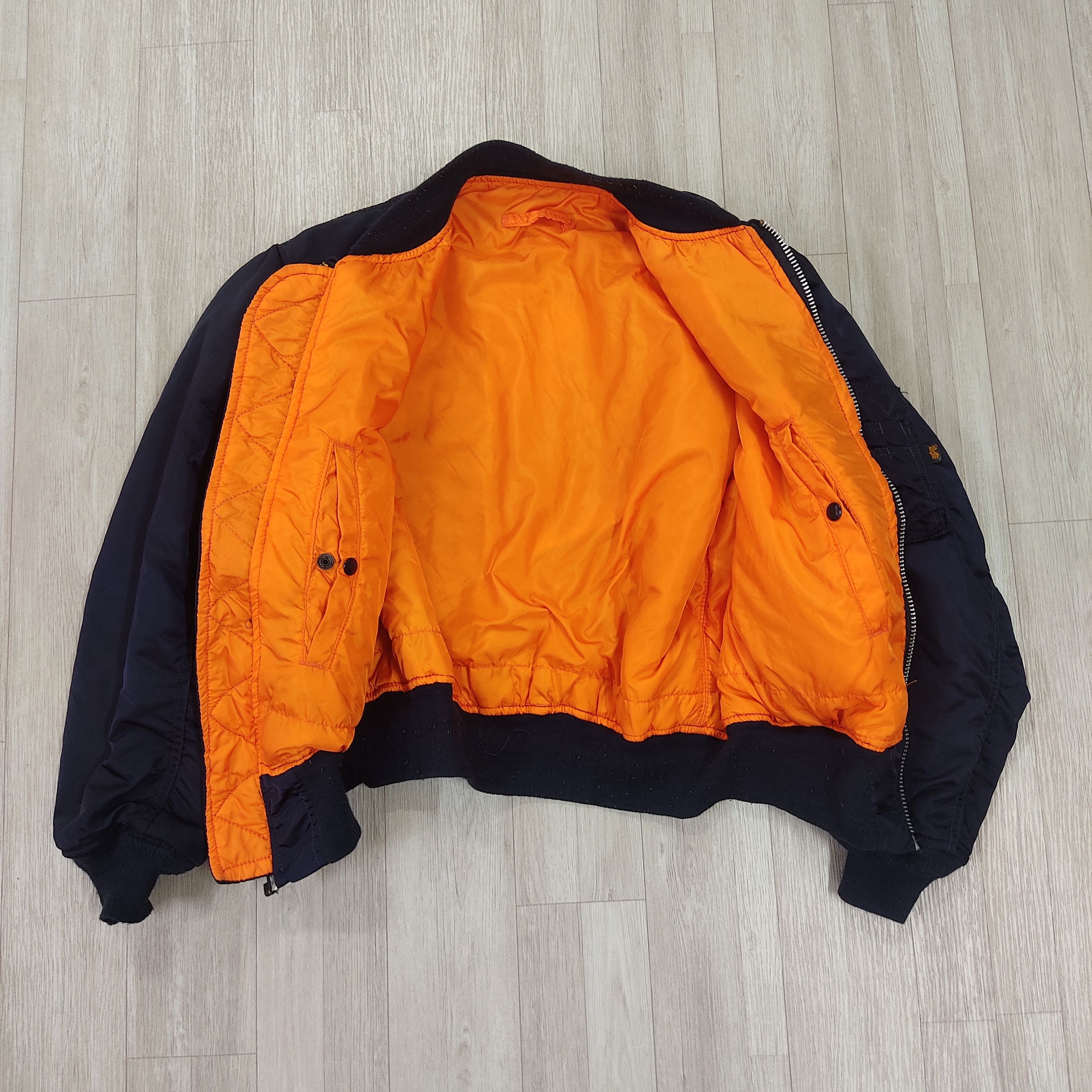 Alpha Industries Vintage 90s ALPHA INDUSTRIES MA-1 Bomber Jacket Size US XL / EU 56 / 4 - 11 Thumbnail