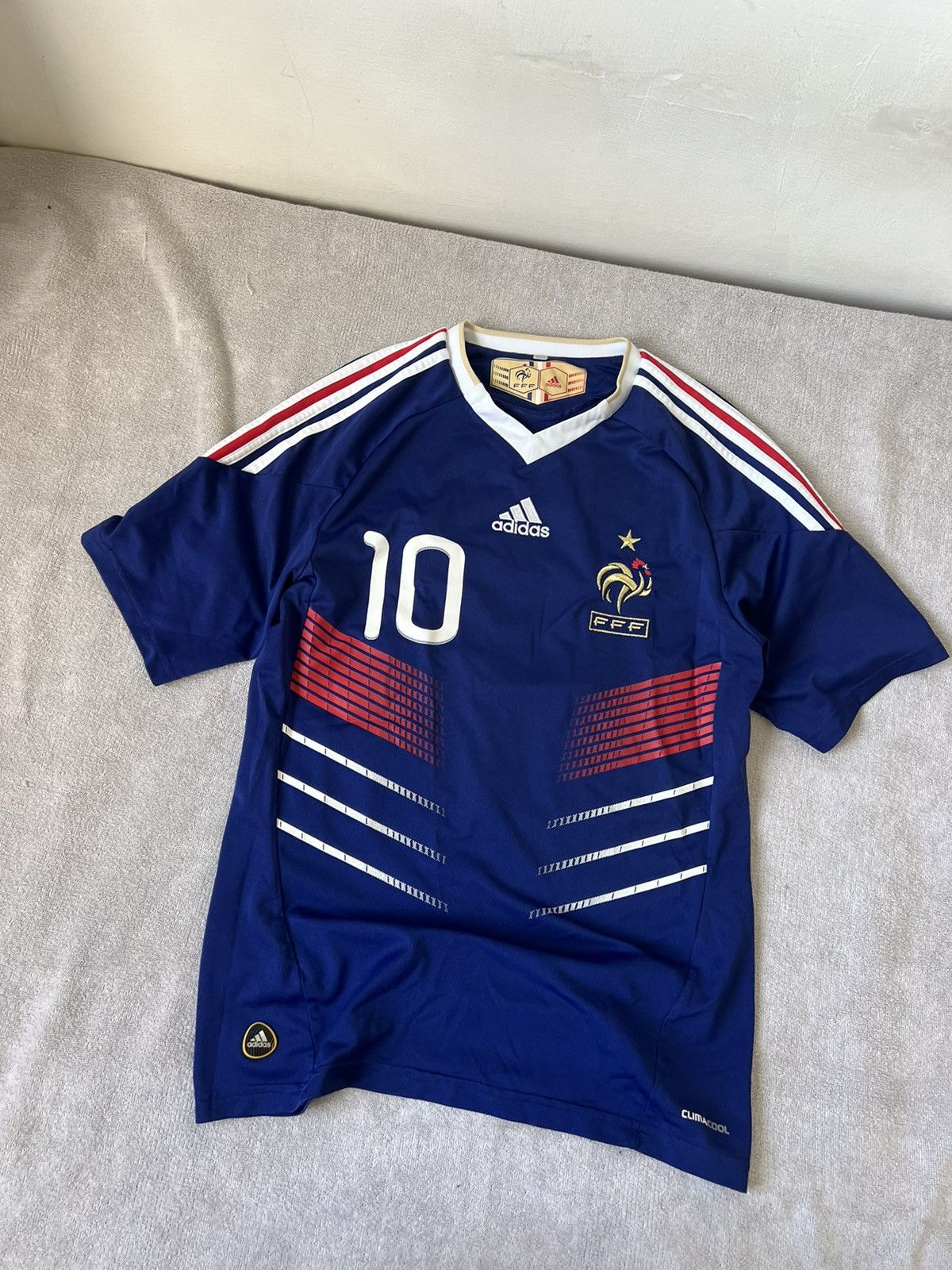 Adidas Adidas France vintage football soccer jersey Benzema 2010 Size US S / EU 44-46 / 1 - 6 Thumbnail