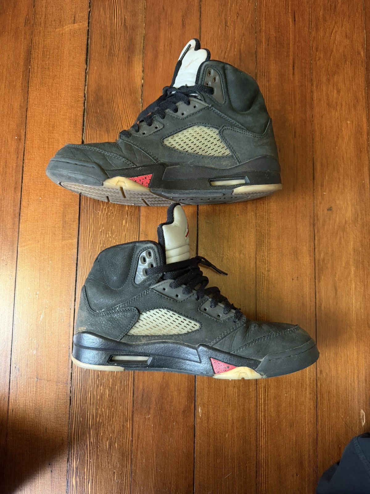 Nike Jordan 5 Gore tex Size US 8.5 / EU 41-42 - 2 Thumbnail