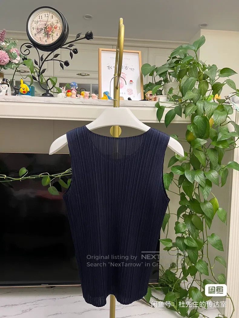 Issey Miyake Issey Miyake Sleeveless Tank Top Iridescent Navy Blue Size L / US 10 / IT 46 - 5 Thumbnail