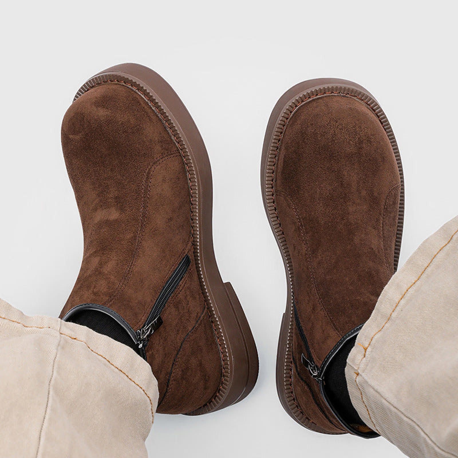 Japanese Brand High-Top Chelsea Boot | Round Toe Shoes Size US 7 / EU 40 - 4 Thumbnail