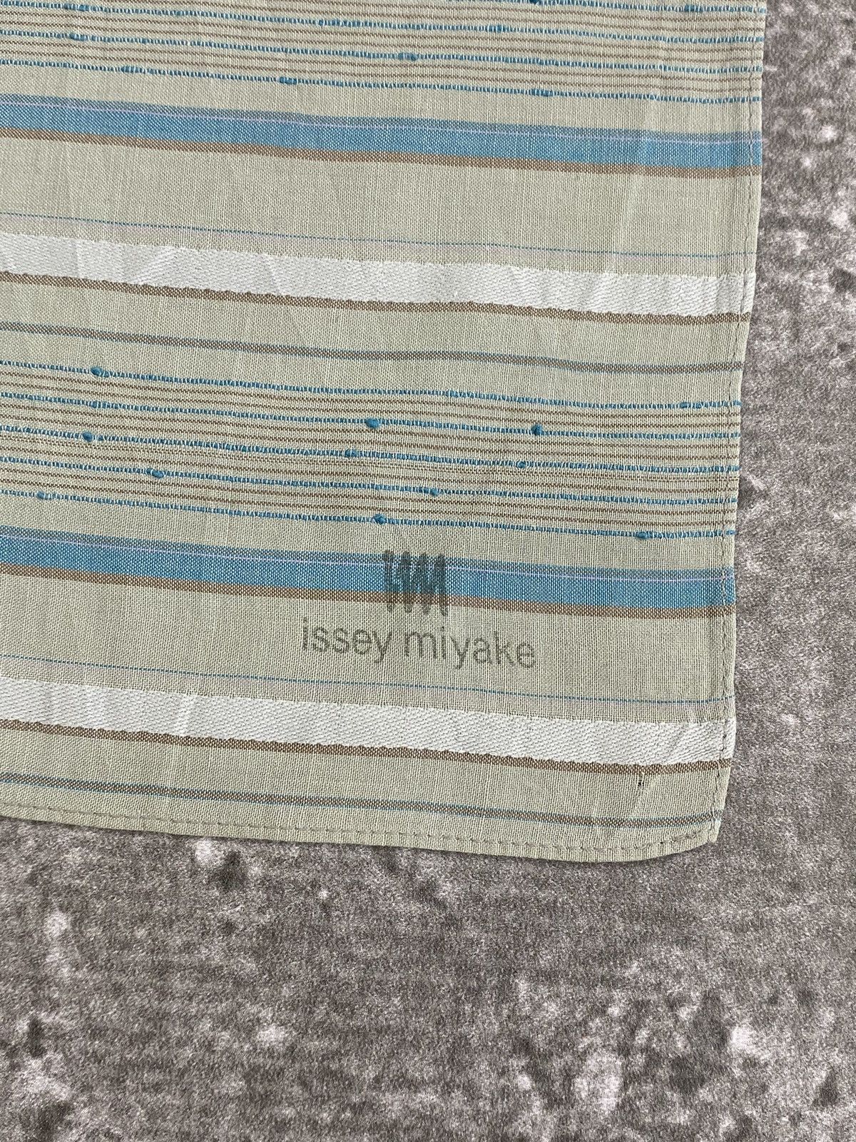 Issey Miyake Issey miyake Handkerchief / Bandana / Neckerchief Size ONE SIZE - 3 Thumbnail