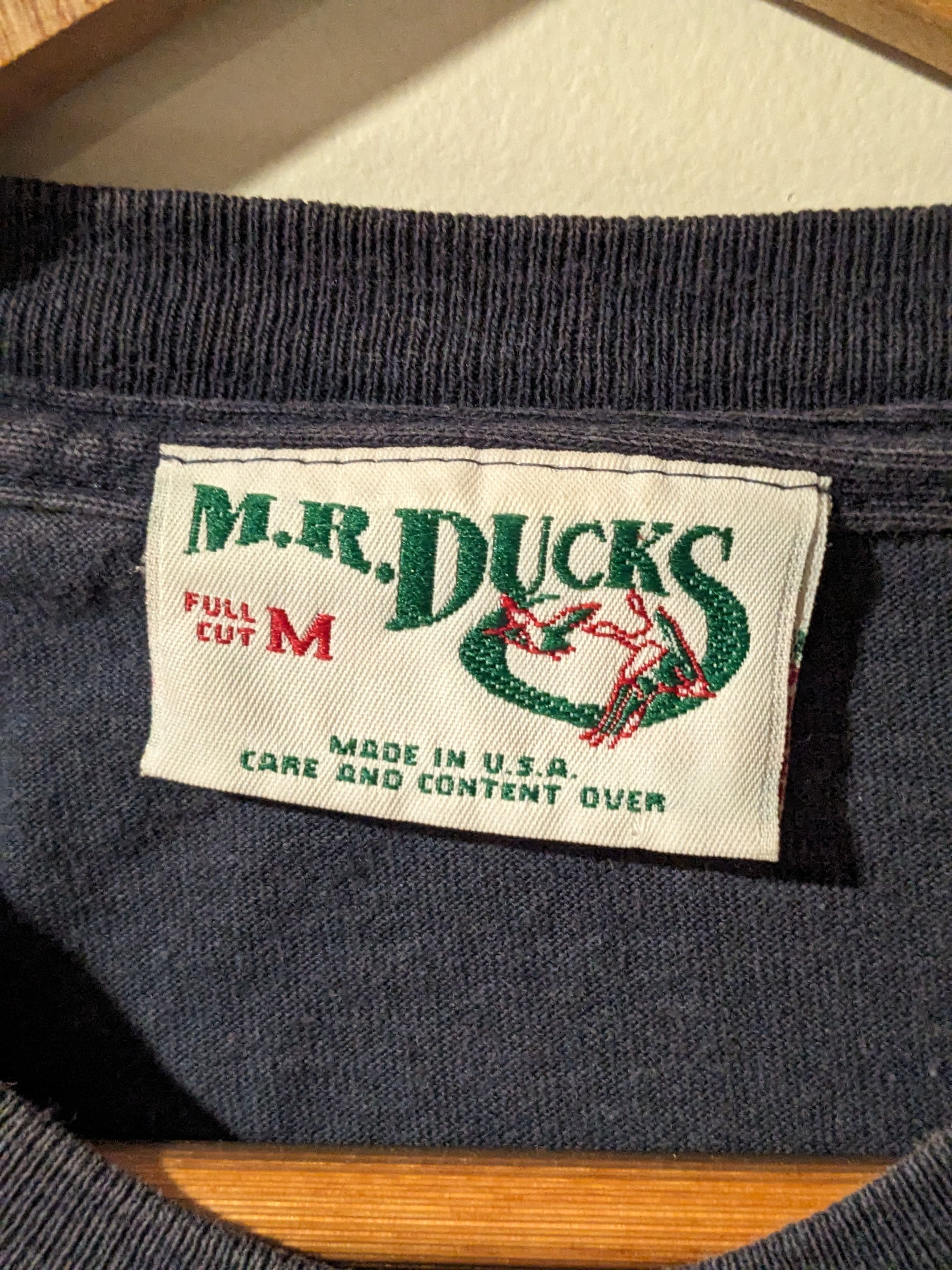 Vintage Vintage 1997 MR. Ducks Ocean City Long-Sleeve T-Shirt Size US M / EU 48-50 / 2 - 12 Thumbnail