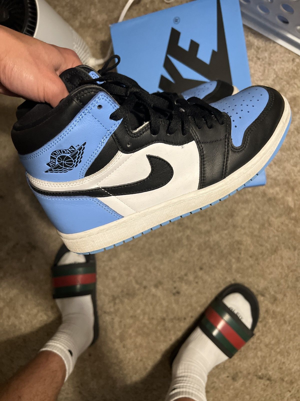 Jordan Brand × Nike Nike air jordan 1 unc toe Size US 9.5 / EU 42-43 - 7 Thumbnail