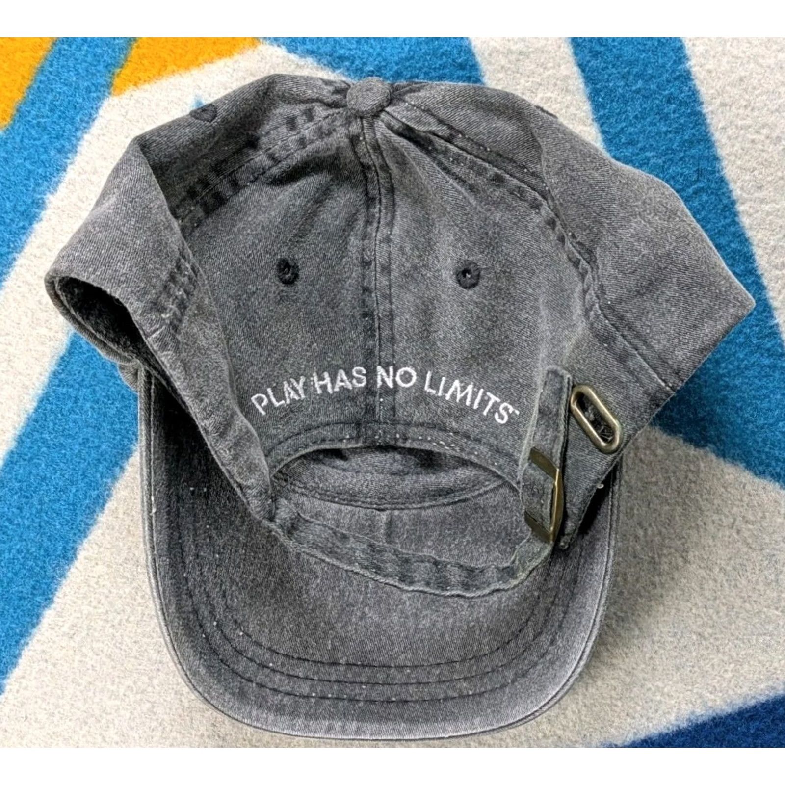 Vintage VINTAGE PlayStation Hat Dad Cap Video Game "Play Has No Limits" 90s Mens Size ONE SIZE - 3 Thumbnail