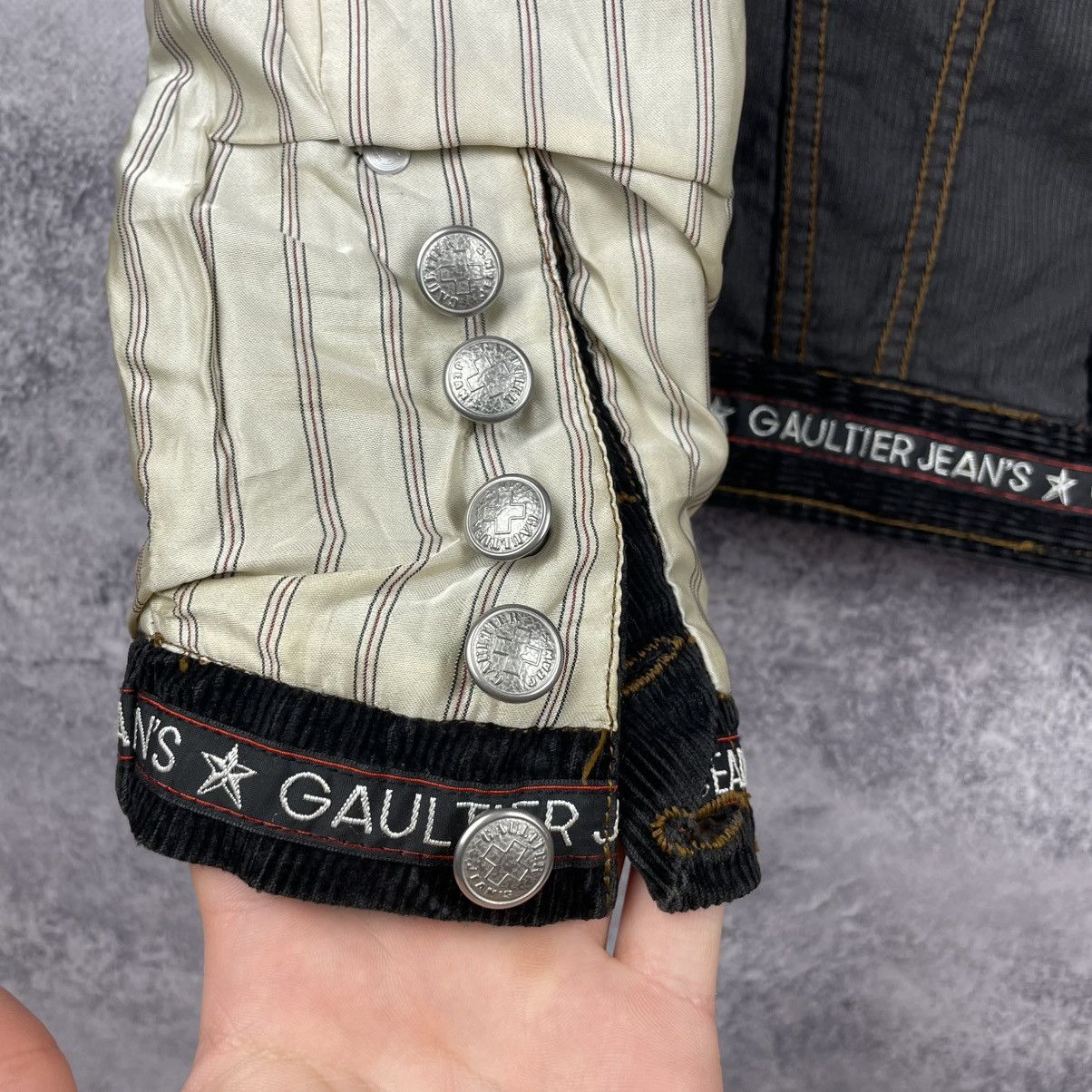 Jean Paul Gaultier Vintage Jean Paul Gaultier JPG Velvet Reversible Jacket Size S / US 4 / IT 40 - 12 Thumbnail