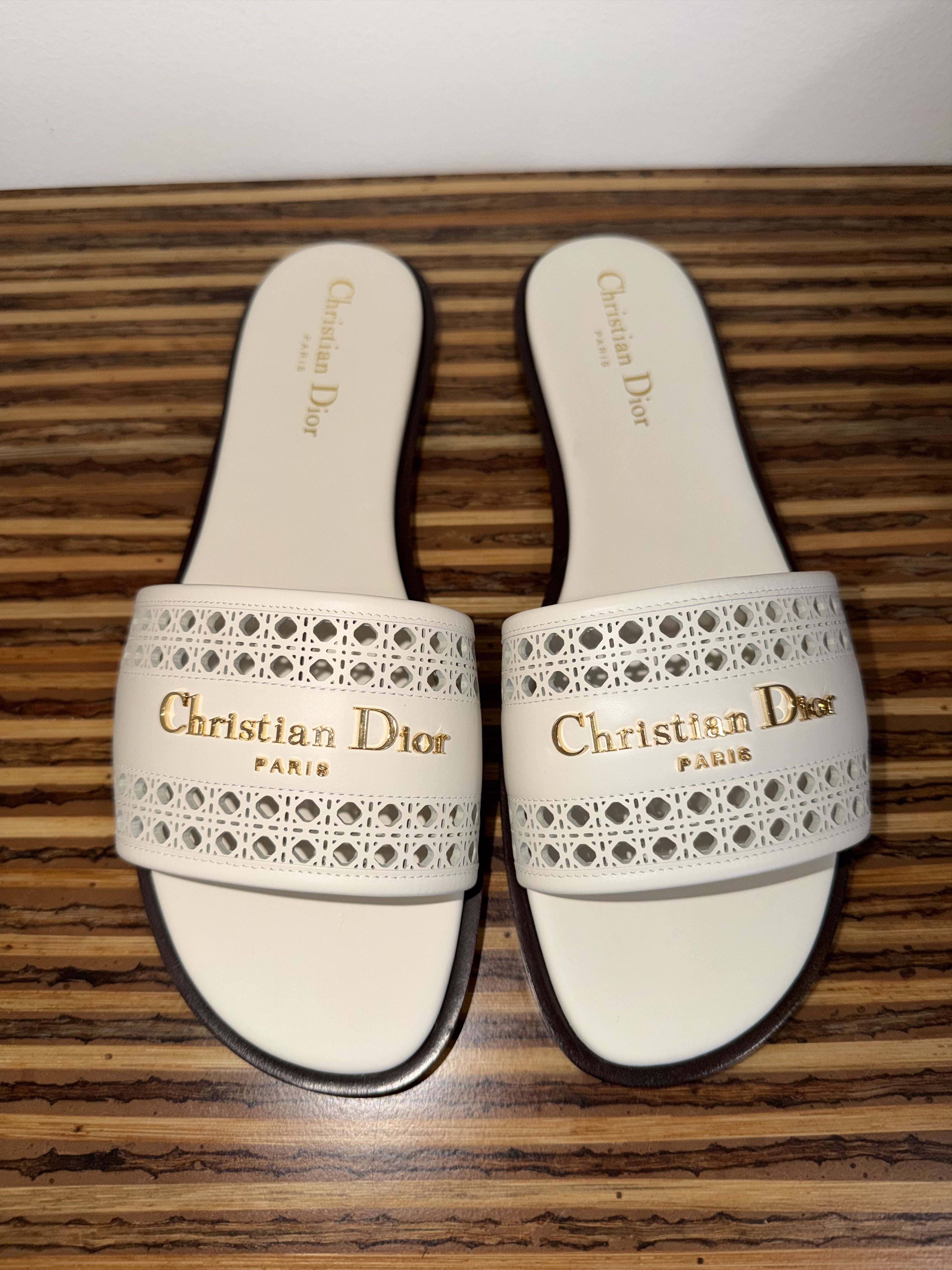 Dior D-Lane Dway Micro Cannage Leather Logo Slide Flat Sandal 39 Size US 9 / IT 39 - 9 Thumbnail