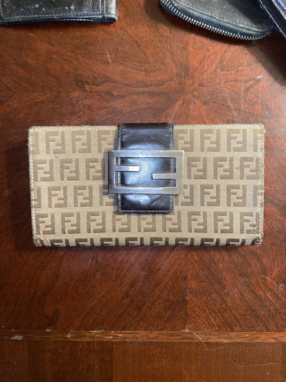 Designer × Fendi × Vintage Fendi wallet used Size ONE SIZE - 1 Thumbnail