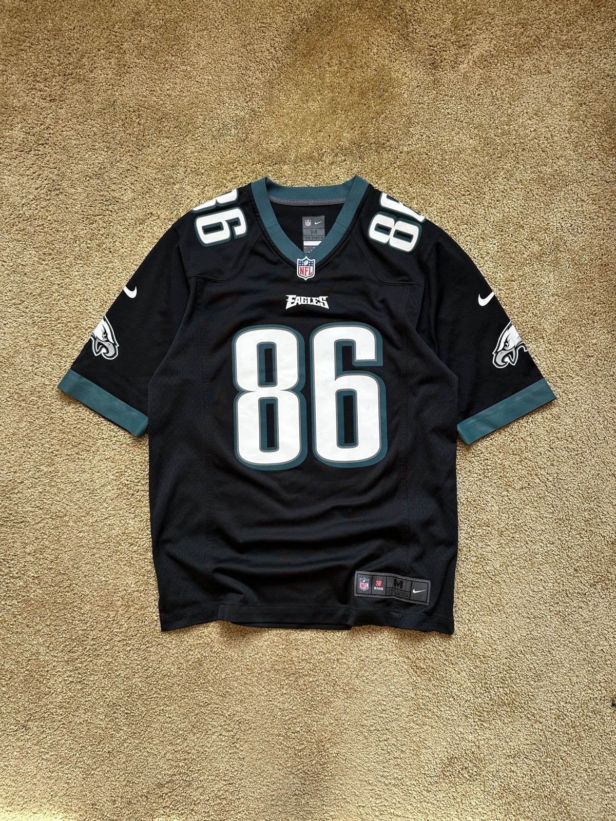 Nike Nike philadelphia eagles jersey nfl 86 ertz M/L on field Size US M / EU 48-50 / 2 - 7 Thumbnail