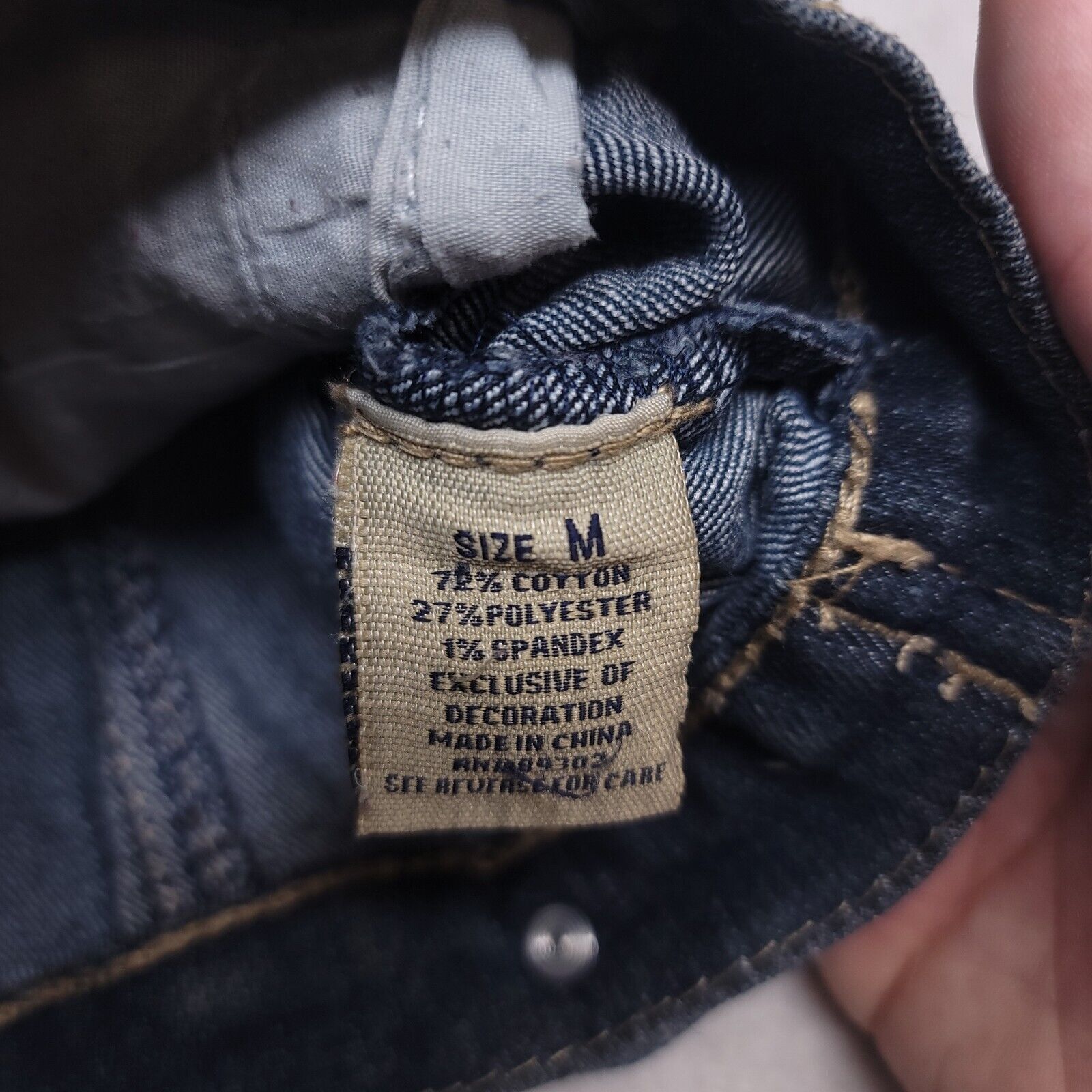 Earl Jeans Earl Jean Button Up Denim Jacket Womens Size Medium M Blue Size M / US 6-8 / IT 42-44 - 4 Thumbnail