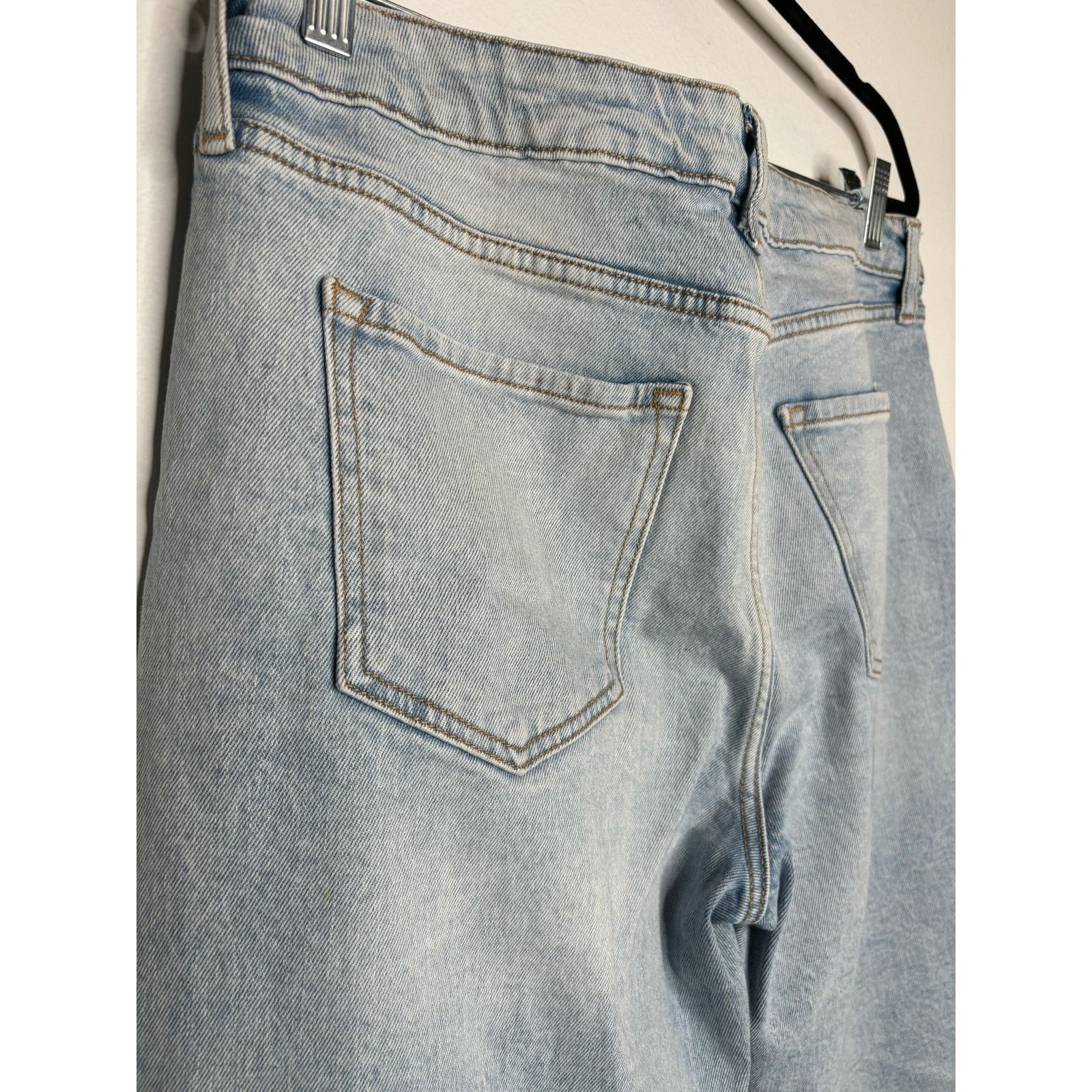 Old Navy Old Navy Mid-raise Wide Leg Jeans Size 36" / US 14 / IT 50 - 3 Thumbnail