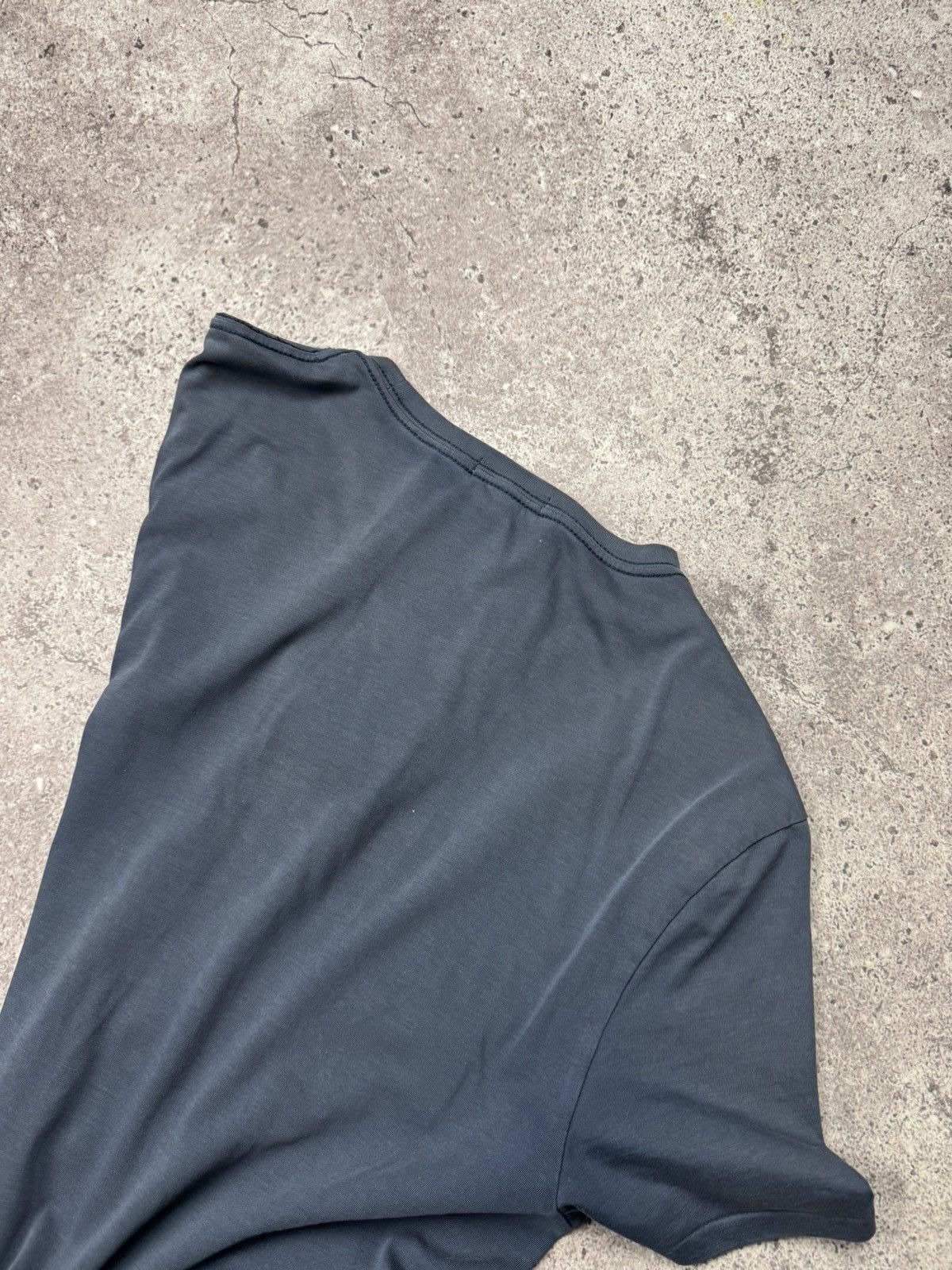 Burberry Crazy Vintage Y2K Faded Burberry Trashed T Shirt Logo Japan Size US L / EU 52-54 / 3 - 7 Thumbnail