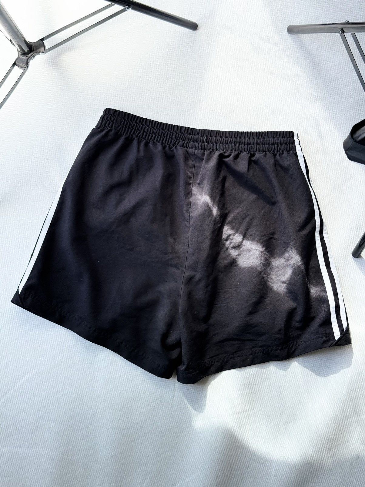 Adidas × Vintage Vintage Y2K Adidas Pinterest Shorts Streetwear 90s Size US 31 - 8 Thumbnail