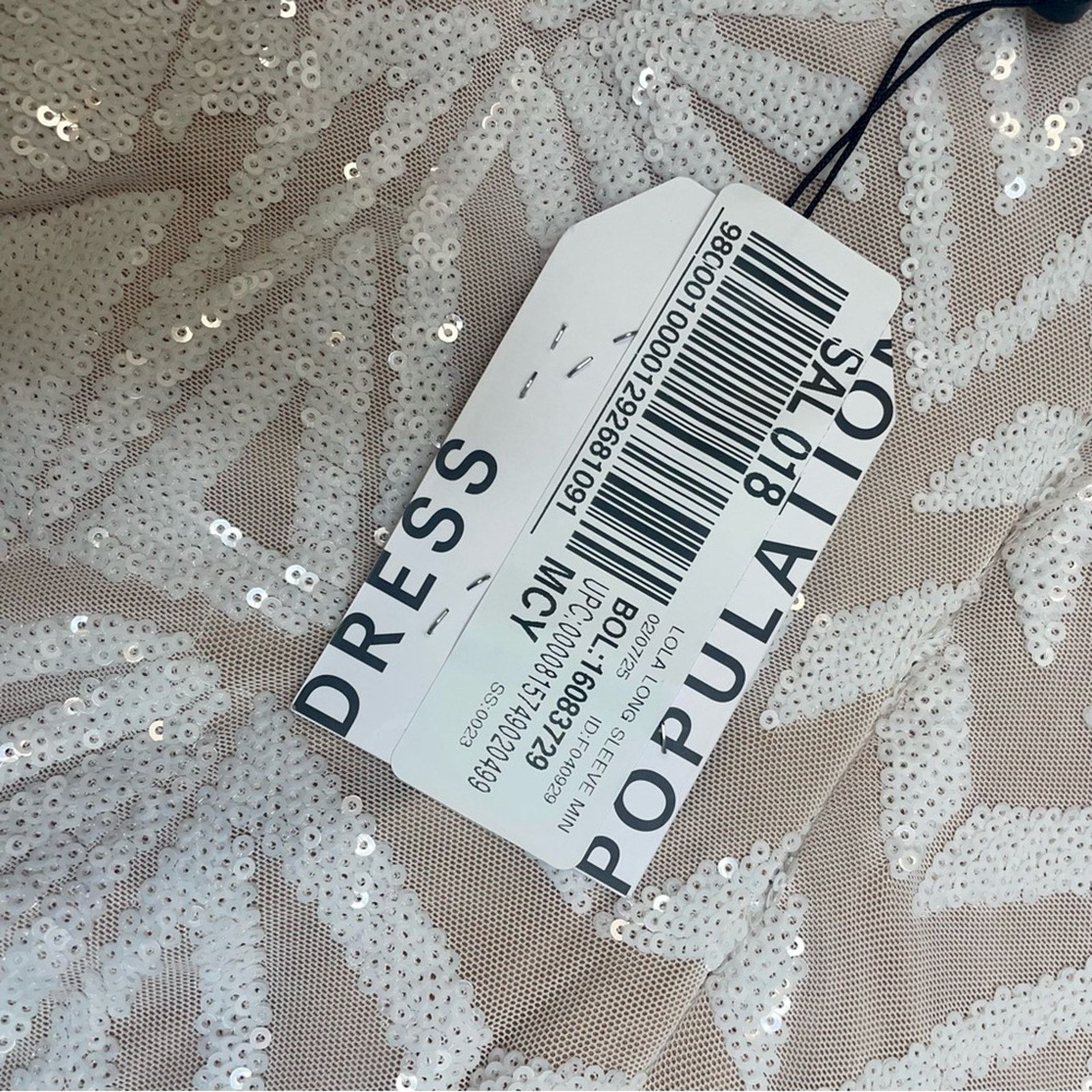 Dress the Population Dress the Population Emery Long Sleeve Sequin Dress in White Size XL / US 12-14 / IT 48-50 - 11 Thumbnail