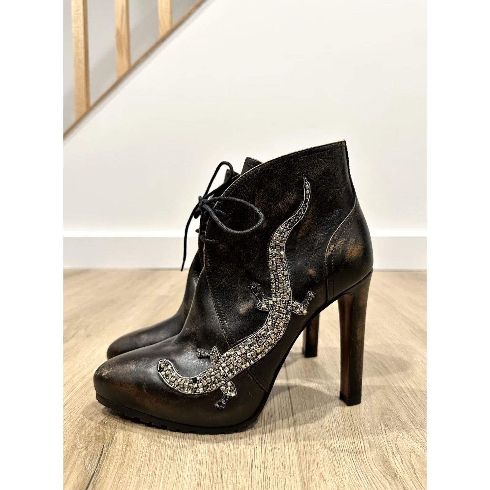 Ralph Lauren VINTAGE Ralph Lauren PURPLE LABEL Reanna Leather Bootie Heels Size 39 B Lizard Pump Size US 9 / IT 39 - 5 Thumbnail