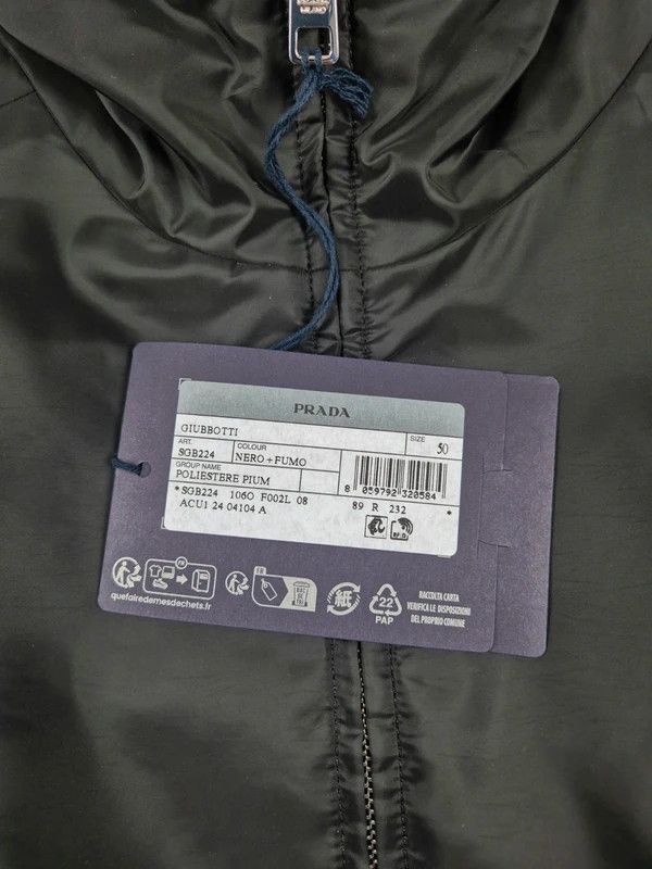 Prada Prada Men's Black Re-Nylon Full Zip Hoodie Raincoat Jacket L Size US L / EU 52-54 / 3 - 6 Thumbnail