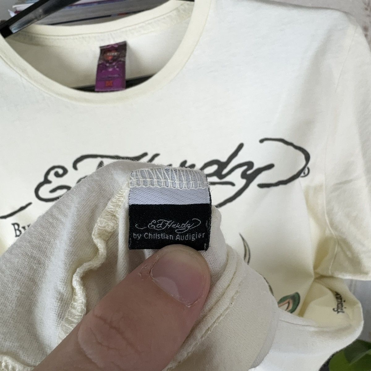 Christian Audigier × Ed Hardy × Vintage Vintage Ed Hardy T shirt by Chirstian Audiger Beige Love Kil Size US M / EU 48-50 / 2 - 18 Thumbnail