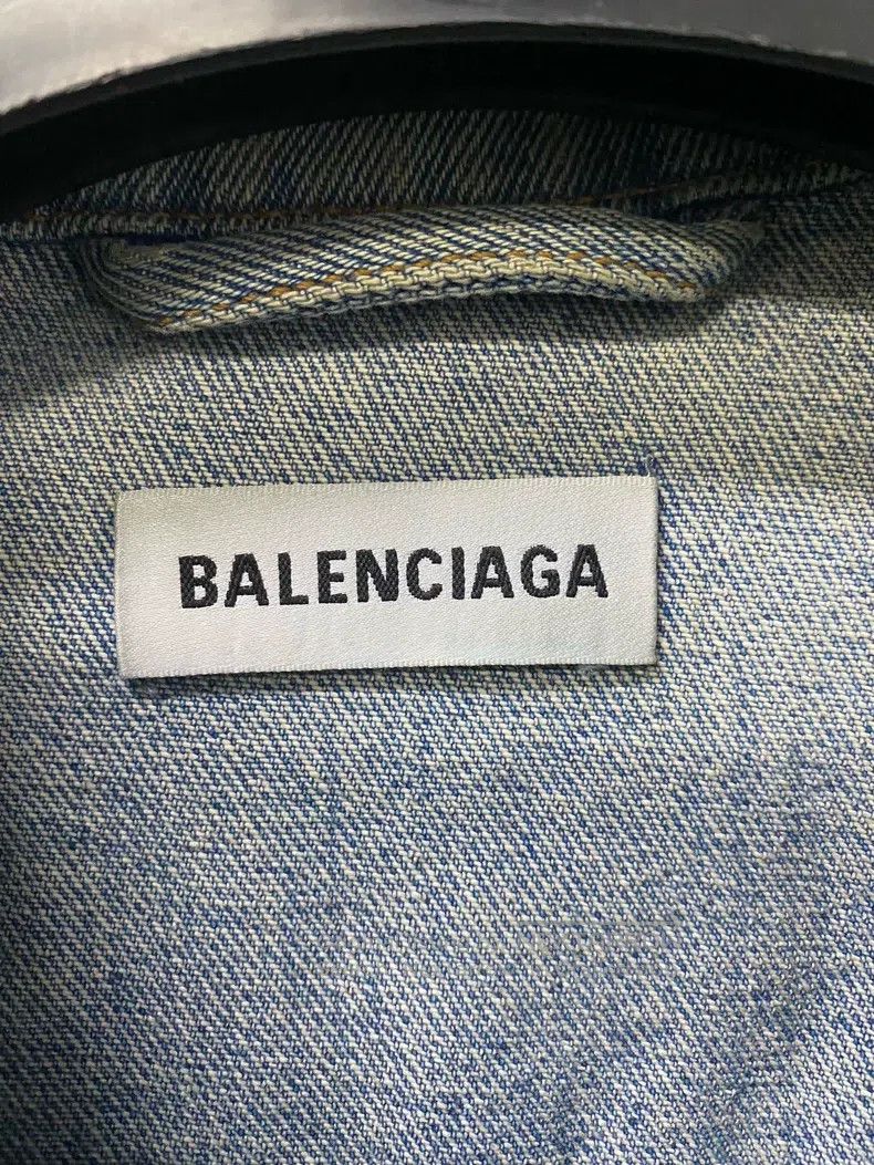Balenciaga Balenciaga Pattern Logo Print Collar Long Sleeve Denim Jac Size US XXS / EU 40 - 4 Thumbnail