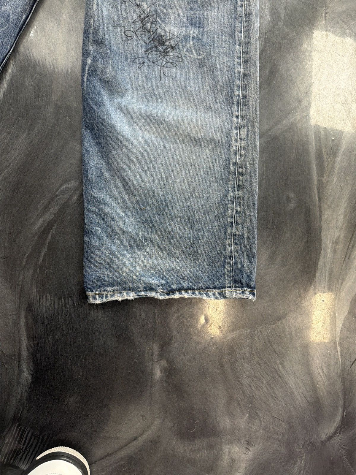 Balenciaga Balenciaga Graffiti Jeans Size US 32 / EU 48 - 5 Thumbnail