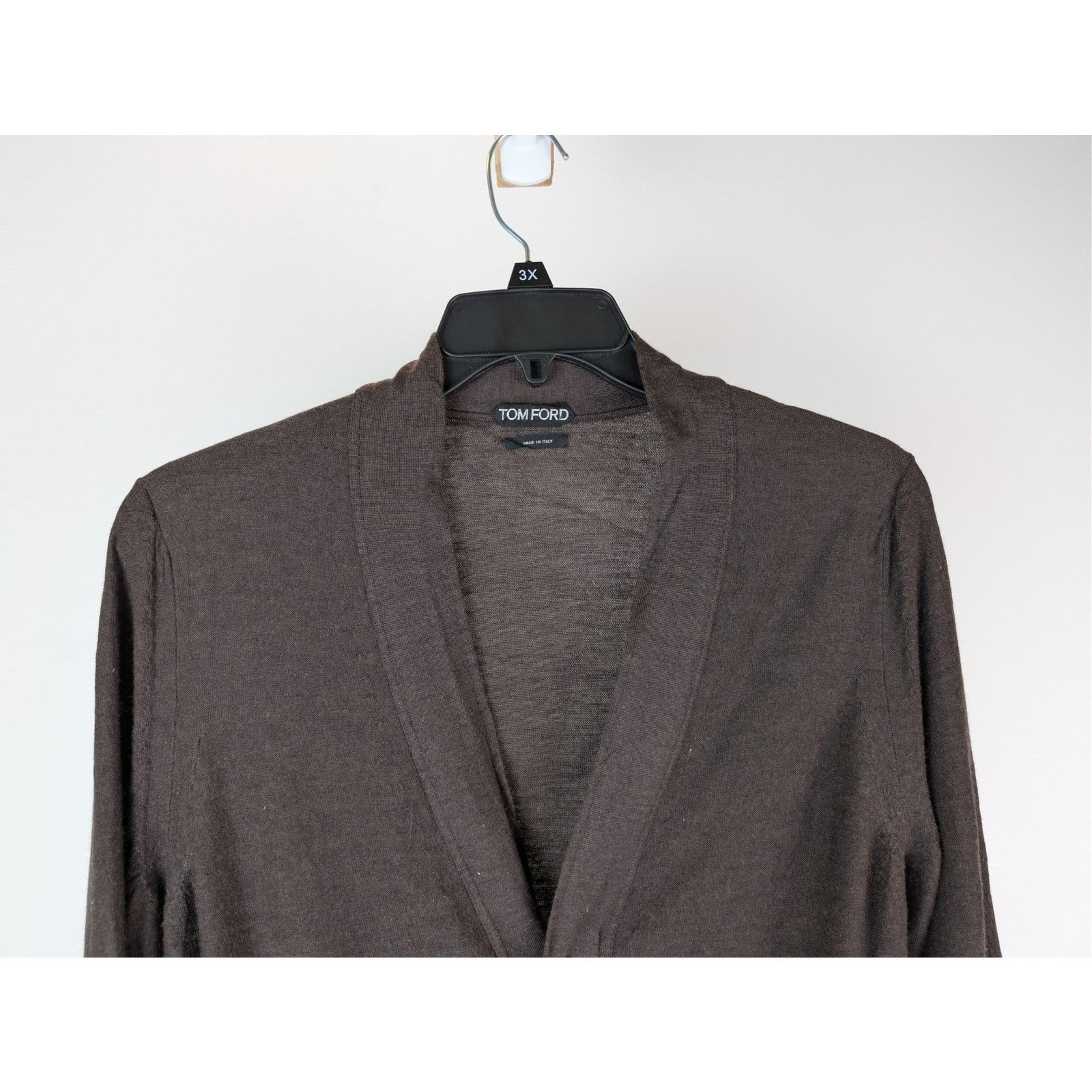 Tom Ford o1rshd1 CC20 V-Neck Cardigan is a dark brown Size US M / EU 48-50 / 2 - 3 Thumbnail