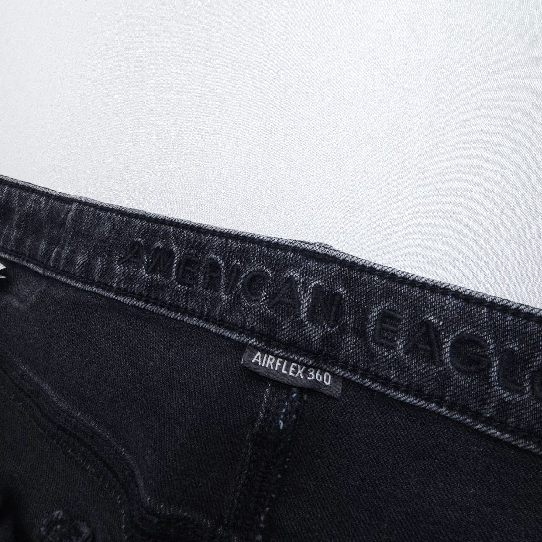 American Eagle Outfitters American Eagle Outfitters Airflex Slim Straight Jeans Mens 34 x 30 Distressed Black Inseam 28 5-Pocket Denim Size US 34 / EU 50 - 7 Thumbnail