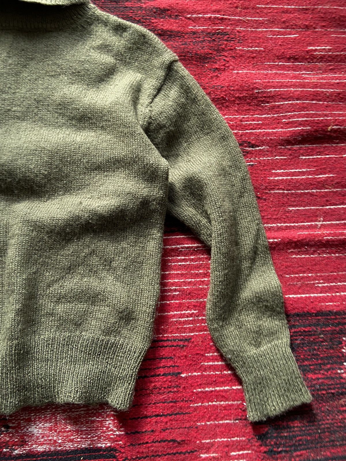 Comme des Garcons × Comme des Garcons Homme Fold-Over Neck Sweater Size US M / EU 48-50 / 2 - 3 Thumbnail