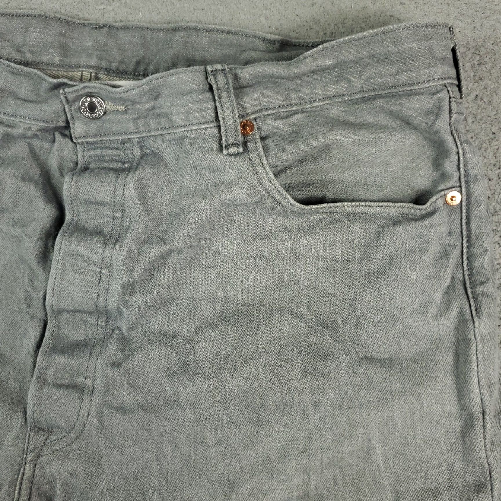 Levi's Levis Strauss 501 Shorts Mens Size 42 Gray Cut Off Button Fly Casual Denim Jean Size US 42 / EU 58 - 3 Thumbnail