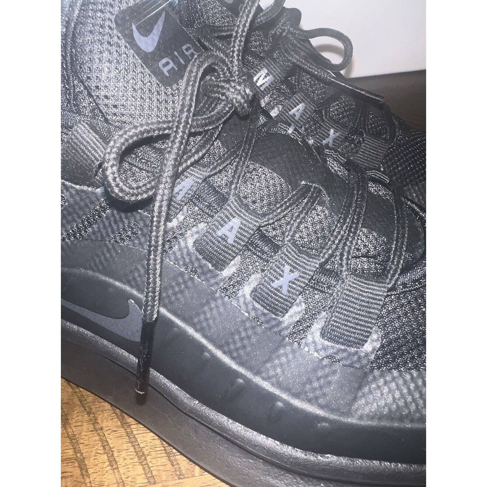 Nike Nike Air Max Axis Sneakers Womens 6 Black Lace Up Athletic Size US 6 / IT 36 - 4 Thumbnail