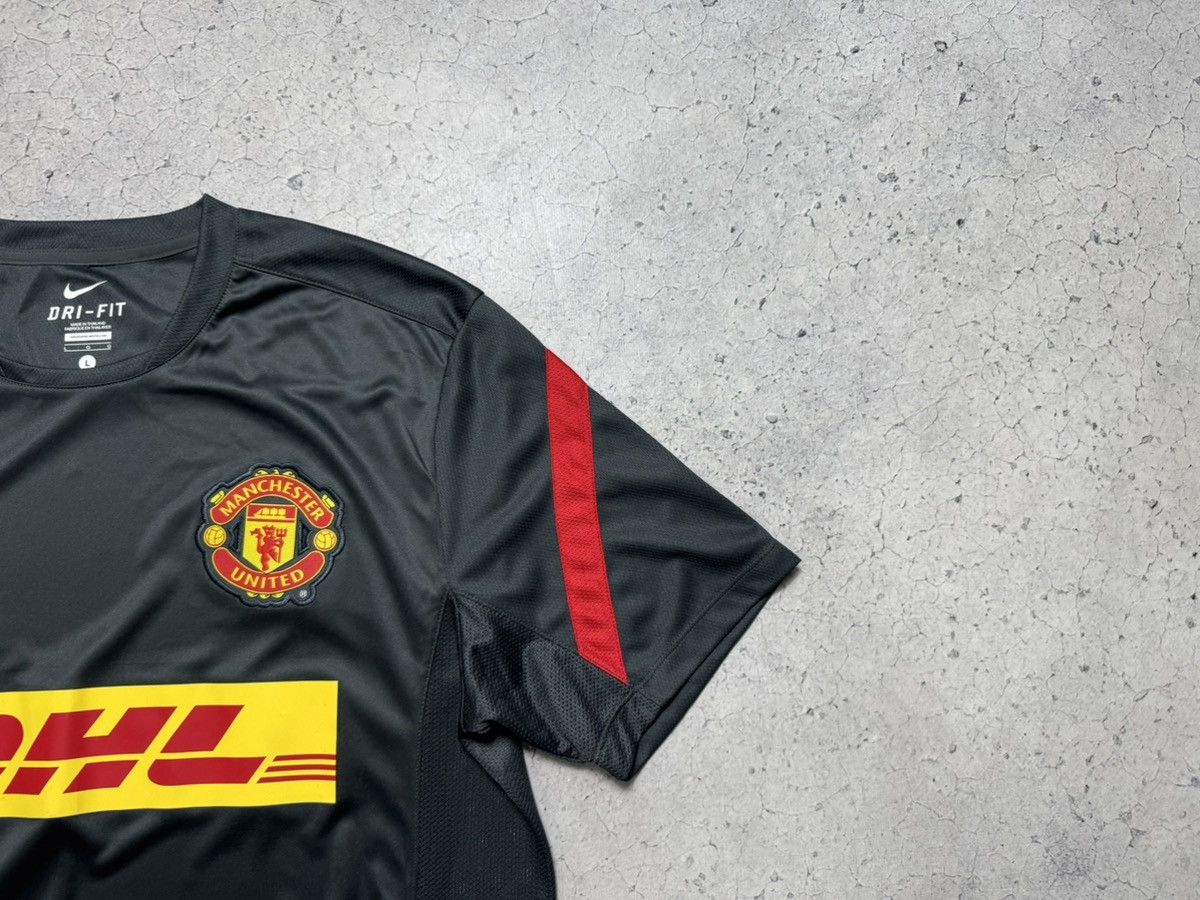 Nike Nike FC Manchester United Soccer Training Football Jersey Size US L / EU 52-54 / 3 - 4 Thumbnail