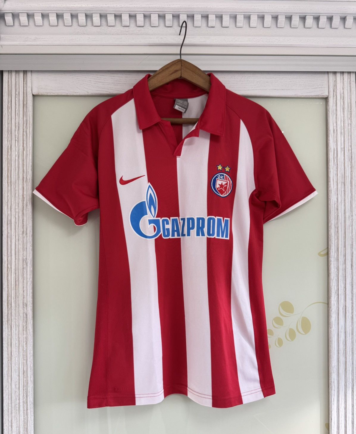 Nike Red Star Belgrade 2009-2010 Home Soccer Jersey Football Kit Size US S / EU 44-46 / 1 - 1 Thumbnail