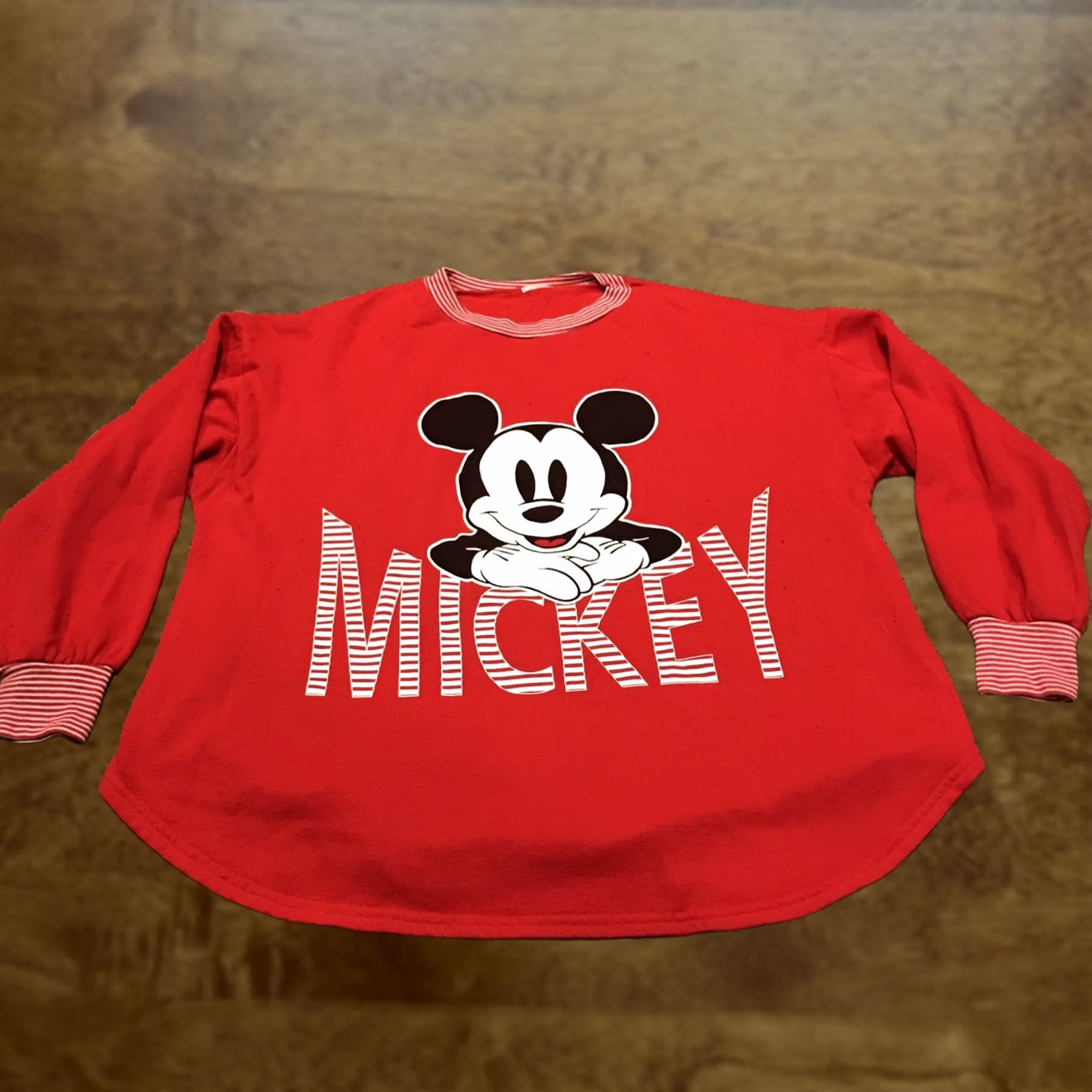 Disney VINTAGE Disney Mickey Mouse Sweater Womens XL Red Cotton Blend Knit Pullover Crew Neck Long Sleeve Adult Womens 27” 24” Chest B9 Size XL / US 12-14 / IT 48-50 - 1 Thumbnail